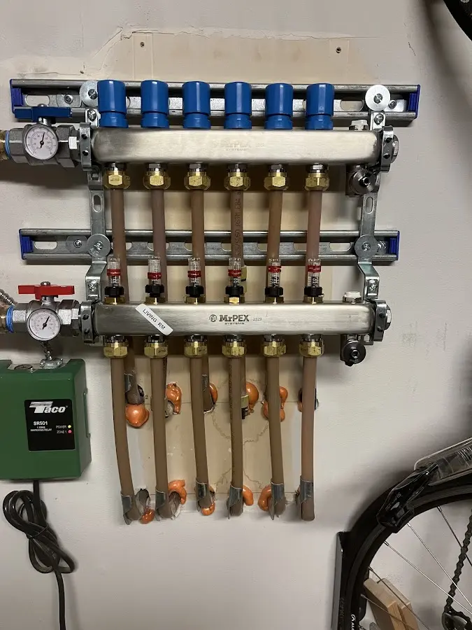 Plumber performing Gas Leak Detection at a residential property in Stonecrest